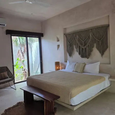 APSARA JUNGLE BUNGALOWS AND VILLA