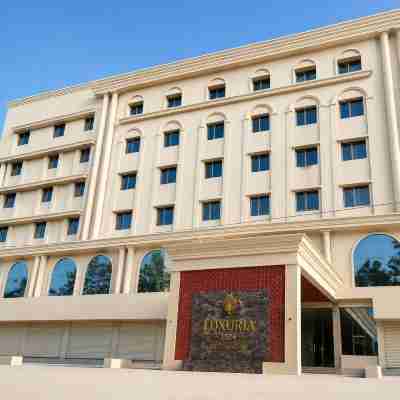 Luxuria Inn By Chandan Hotel Exterior