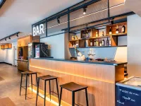 Ibis Petrolina - Baarit