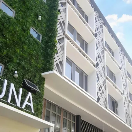 Cuna Hotel
