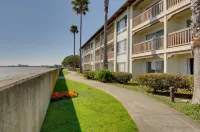 Vagabond Inn Executive SFO - Wi-Fi