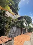 Bella Vista Apartment w Balcony - Apartments