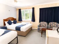 All Seasons Guest House Gatwick & Airport Parking - 2-Star