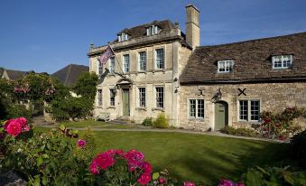 The Moonraker Hotel