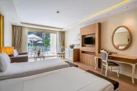 Bellis Deluxe Hotel & Heated for Winter Aqua Park - navetta aeroportuale