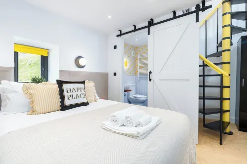Kirkstone Pass Mountain Rooms - Ambleside with Parking - 2-Star