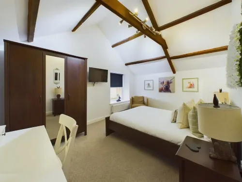 Charming 3-bedroom Home in the Heart of Stanhope - Homestays