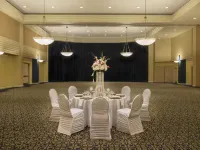 Toronto Don Valley Hotel Hotels near Danforth