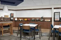 Fairfield Inn & Suites at Dulles Airport - breakfast
