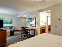 奧馬哈市中心Homewood Suites by Hilton 埃普利机场 (OMA)附近的飯店