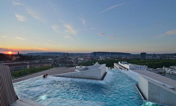 B2 Boutique Hotel + Spa
