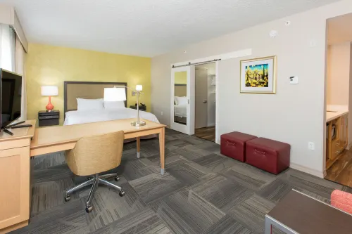 Hampton Inn Palatka - Pool