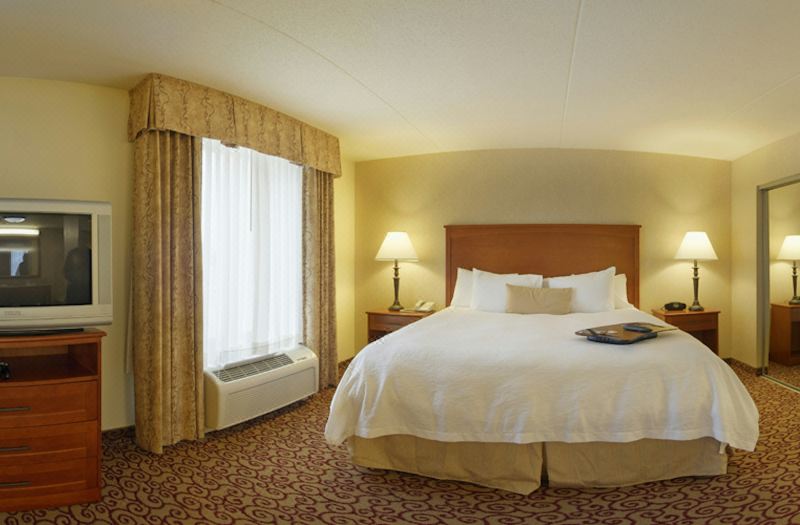 Hampton Inn Dubuque photo 4