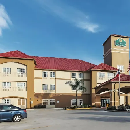 Sonesta Essential HOU Airport Road