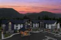 SpringHill Suites Sandpoint - 3-Star