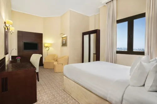 DoubleTree by Hilton Dhahran - bar