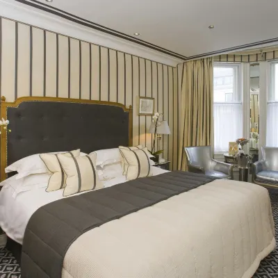 The Chesterfield Mayfair Hotels near Clarence House