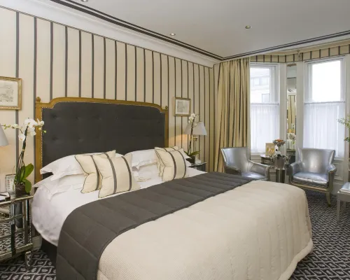 The Chesterfield Mayfair Hotels near Mayfair