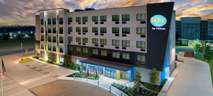 Tru by Hilton San Antonio at the Rim Hotels in Bexar County
