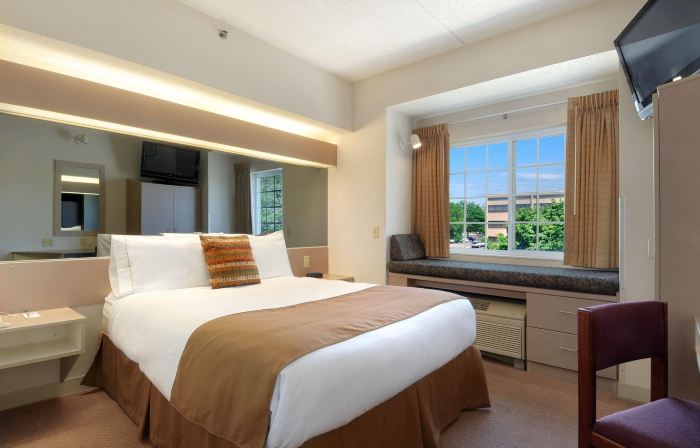 Microtel Inn & Suites by Wyndham Bloomington MSP Airport