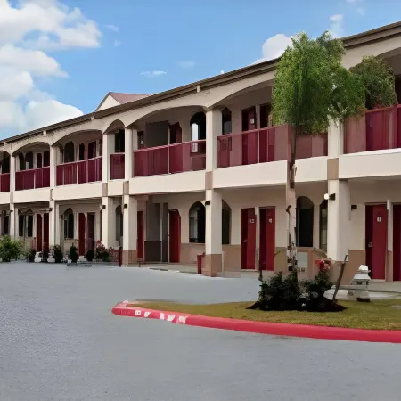 Palace Inn Baytown @ Garth Rd