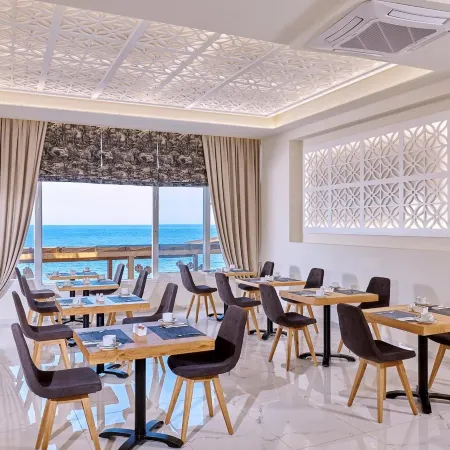 Vasia Boulevard Hotel (Adults Only)
