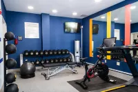 Hampton Inn & Suites Chicago/St. Charles - Gym