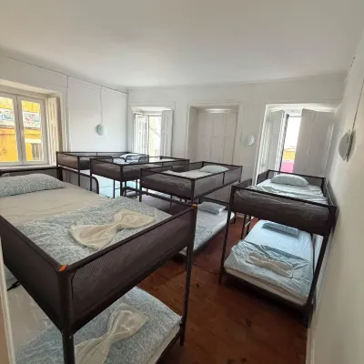 Simpl Lapa Rooms Hotels near Pasteis de Belem
