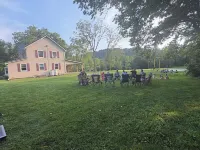 The River House: stone section built in 1790, borders the scenic Juniata  River! - Wifi