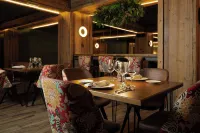 Hotel AnyosPark Mountain & Wellness Resort - breakfast