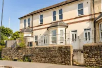 Perfect Booking Bright 2 Bed Maisonette in Bath - Balkon