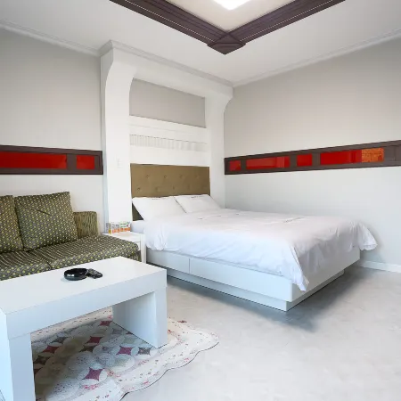 Paradaise Motel Отели рядом с достопримечательностью «Пляж Канмун»