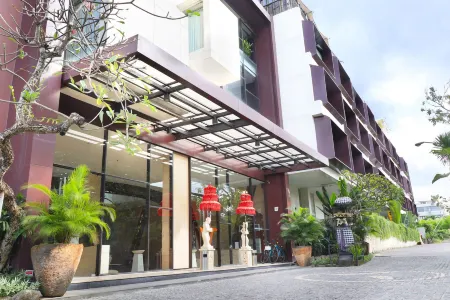 de Vins Sky Hotel Seminyak