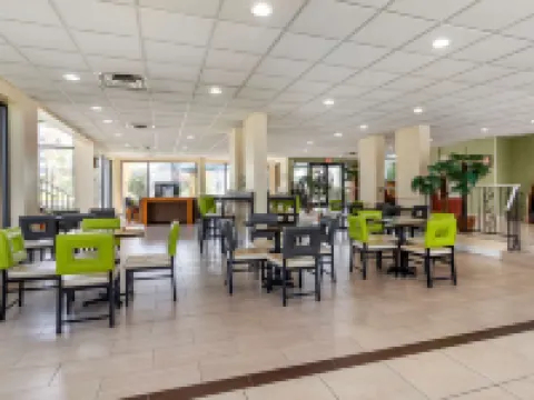 クオリティ イン ブルンズウィック ブランズウィックのホテル