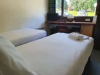 The Crossway Hotel Coventry - 2-Star