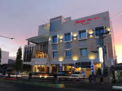 Mega Permata Hotel Hotels in Batang Ayumi Julu