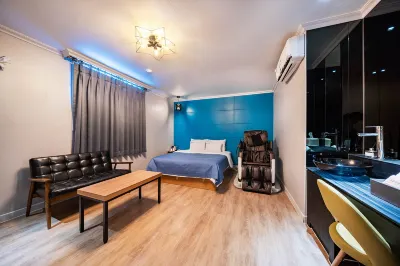 OST Hotel Hotel in zona Chuncheon Myeongdong Street
