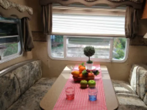 Yecheon Easy Caravan Campground Pension 醴泉のホテル