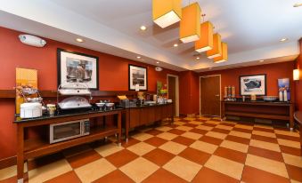 Hampton Inn Yorkville