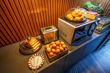 Sacheon Hotel Kakao Отели в г. Сачхон