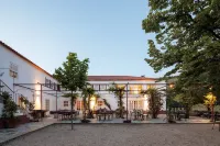 Quinta Nova Winery House - Relais & Châteaux Hotels in Chavaes