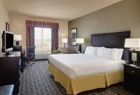 Holiday Inn Express & Suites Ennis by IHG
