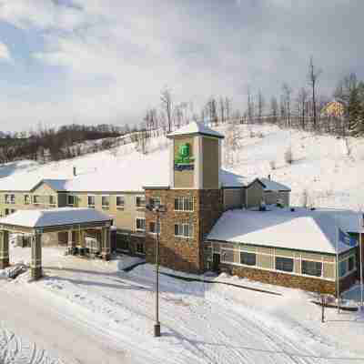 Houghton-Keweenaw Hotel Exterior