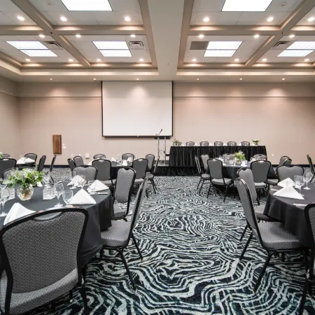 Holiday Inn KEARNEY by IHG