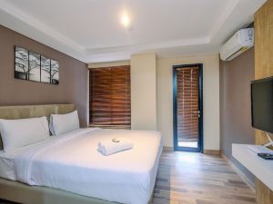 Elegant and Comfort Studio Kebayoran Icon Apartment