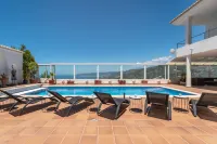 Cerro Gordo Luxury Villa and  Private Pool - สระว่ายน้ำส่วนตัว