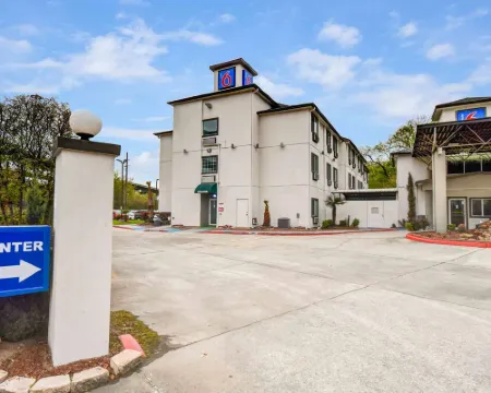 Motel 6 Humble, TX - Houston International Airport Hoteles en Humble