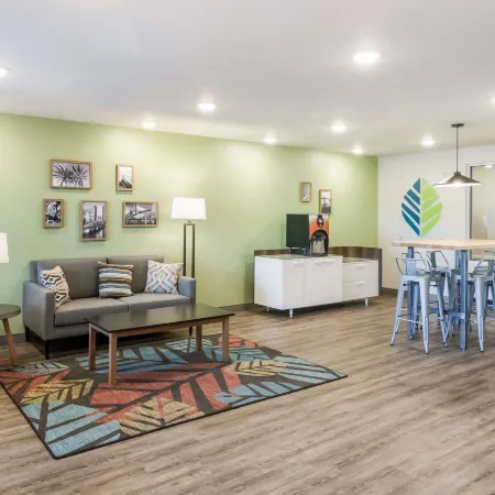 WoodSpring Suites Jacksonville Baymeadows