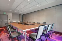 Home2 Suites by Hilton Tracy - Pet friendly