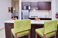 Carlton Dubai Creek Hotel Hotels near AL Rams Bazaar